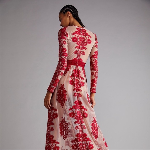 Las Palmas Overlay Crochet Maxi Dress - Picture 4 of 10